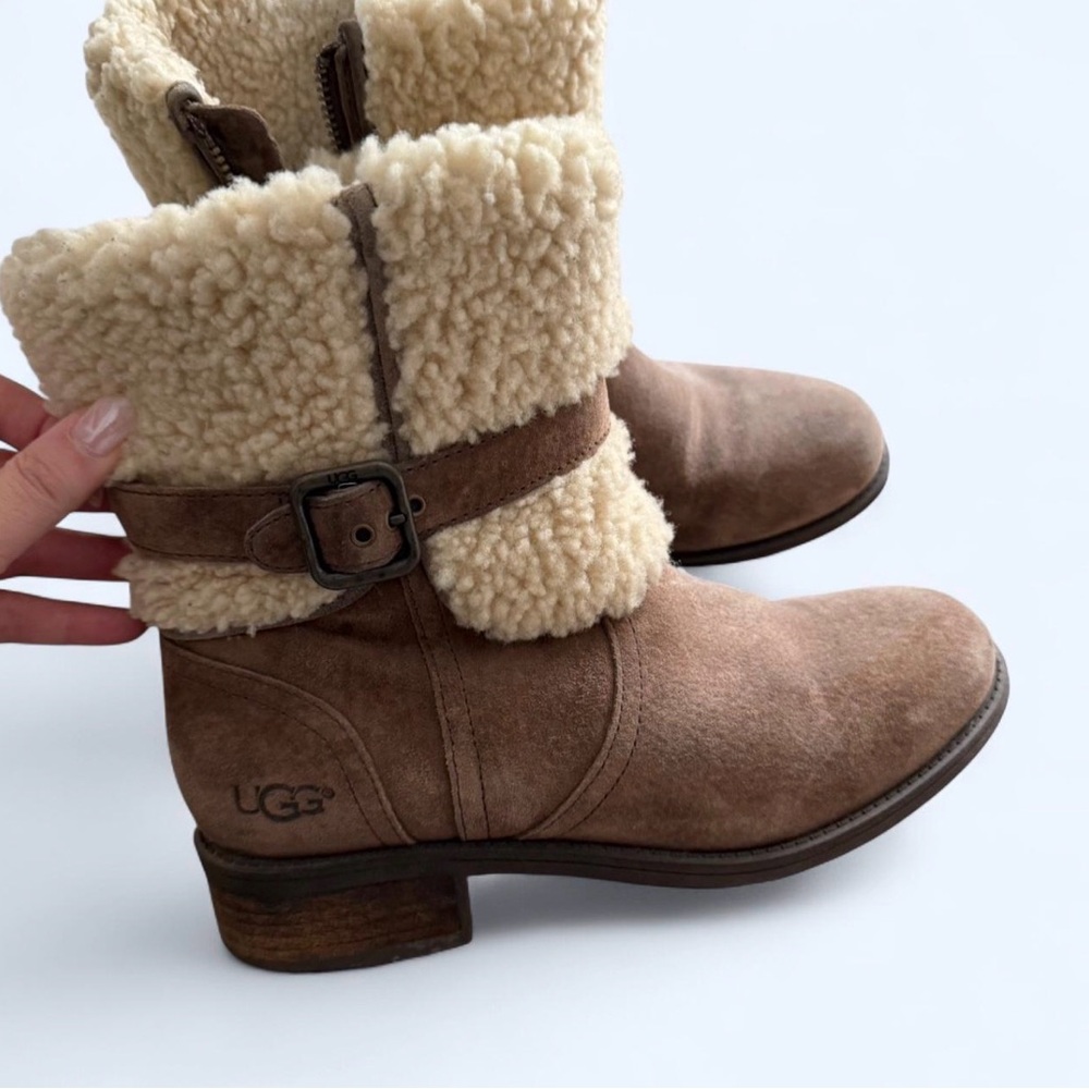 UGG Brown Shearling Boots with Zipper